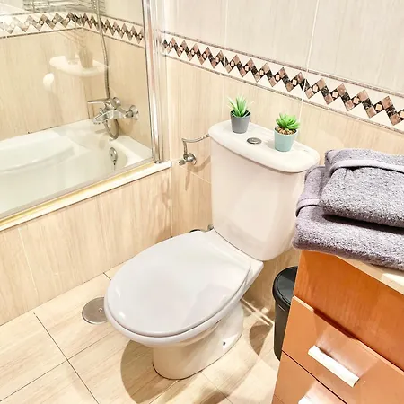 San Juan. Piscina Y Parking Privado. דירה *