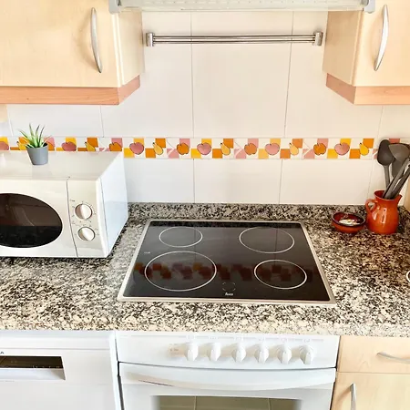 San Juan. Piscina Y Parking Privado. La Arena