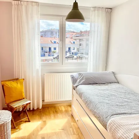 San Juan. Piscina Y Parking Privado.